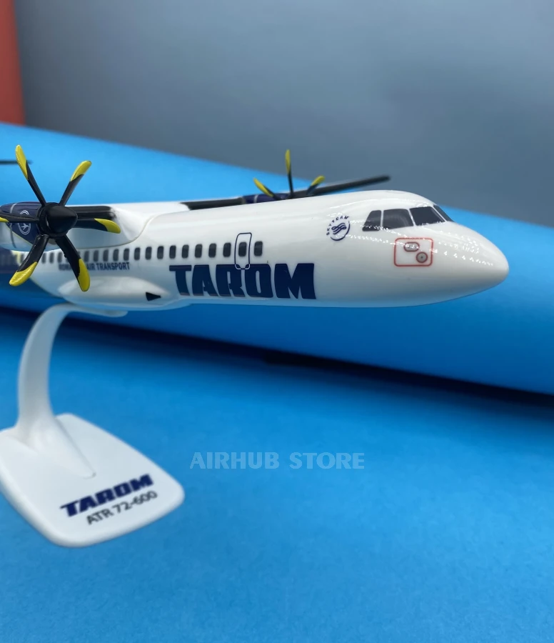 Aircraft Model ATR 72-600 TAROM 1:100