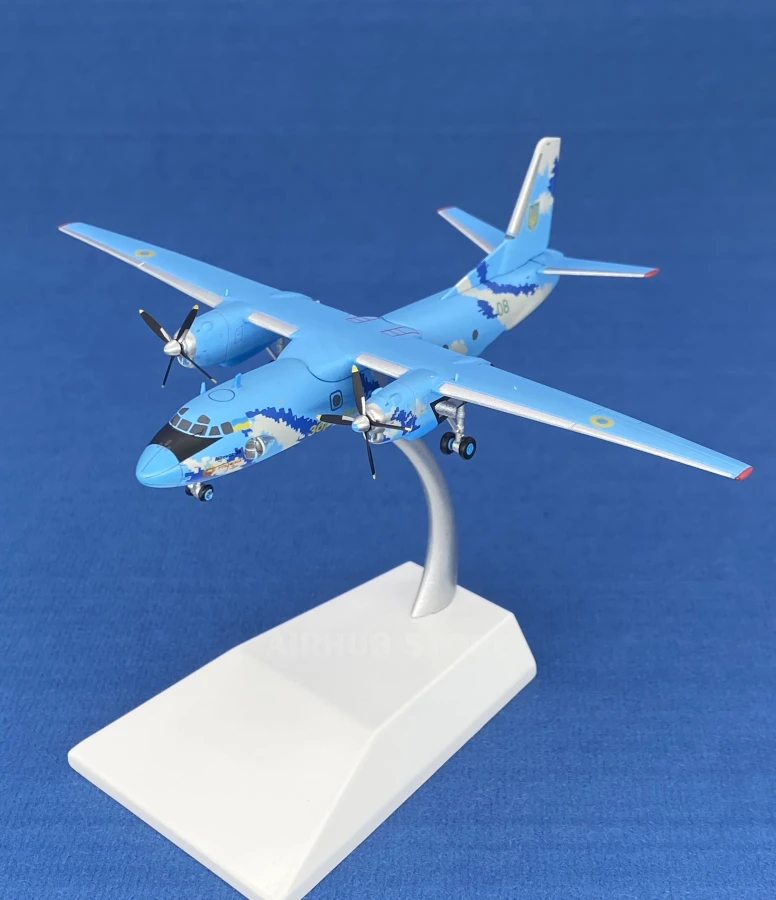 Aircraft Model Antonov An-26 Ukraine Armed Force Shark 1:200