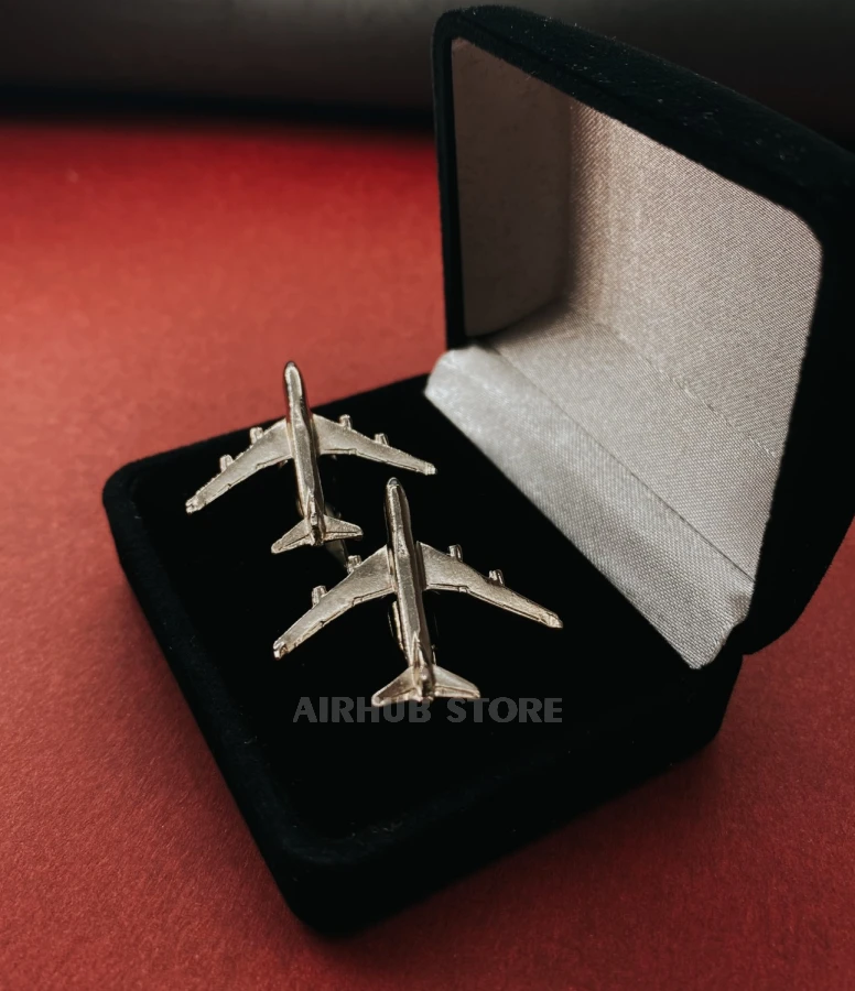 Cufflinks Airplane Boeing B747-400