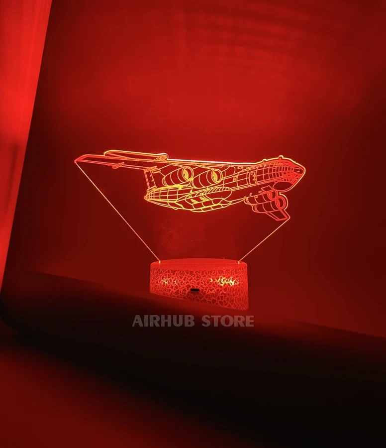 Ilyushin IL-76 night light