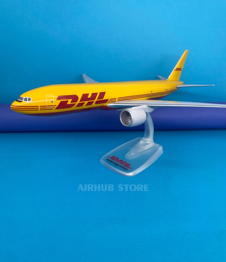 Aircraft Model Boeing 777-200F DHL 1:200