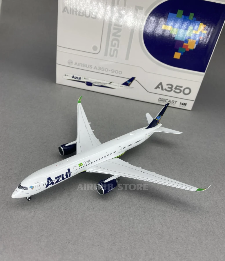 Aircraft Model AirbusAzul Linhas Aéreas 1:400