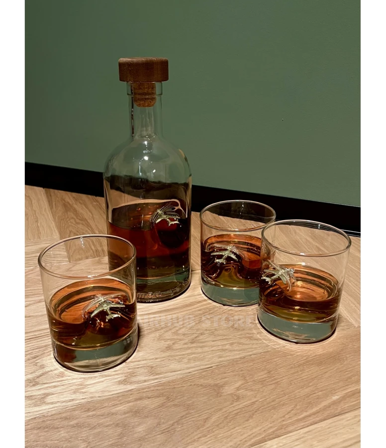 Set of 3 glasses and carafe with Mriya An-225 airplane