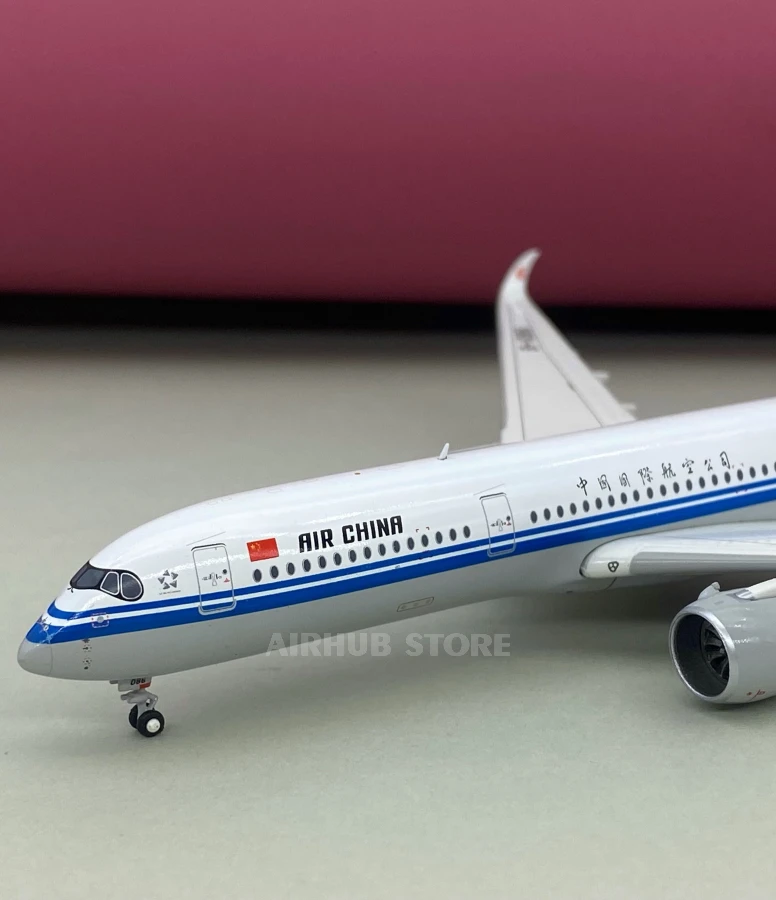 Aircraft Model Airbus A350-900 Air China 1:400