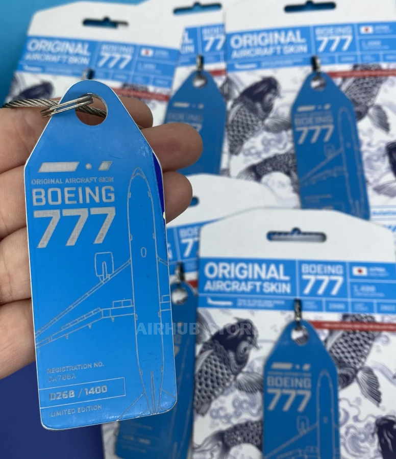 Boeing 777 ANA JA708A Keychain