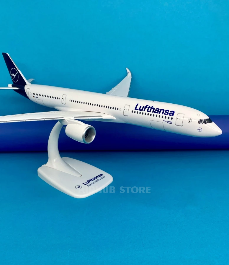 Aircraft Model Airbus A350-900 Lufthansa 1:200
