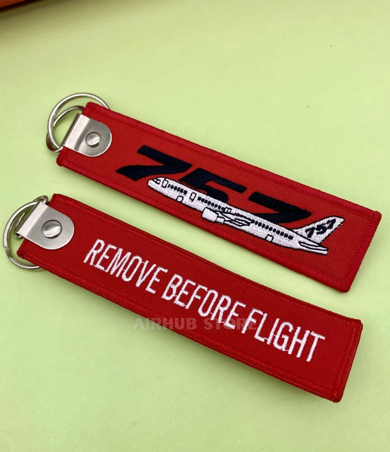 Boeing 757 Keychain