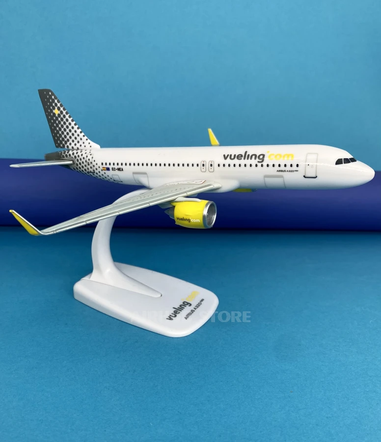 Aircraft Model Airbus A320 Vueling 1:200