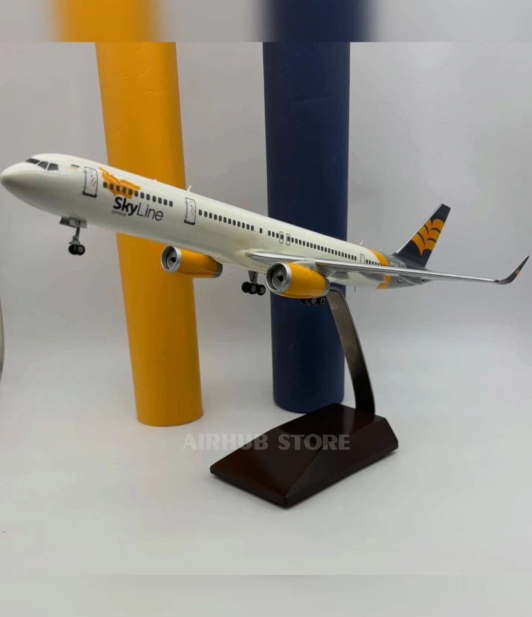 Custom Aircraft Boeing B757 1:150