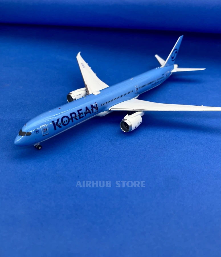 Aircraft Model Boeing B787-10 Korean Air 1:400