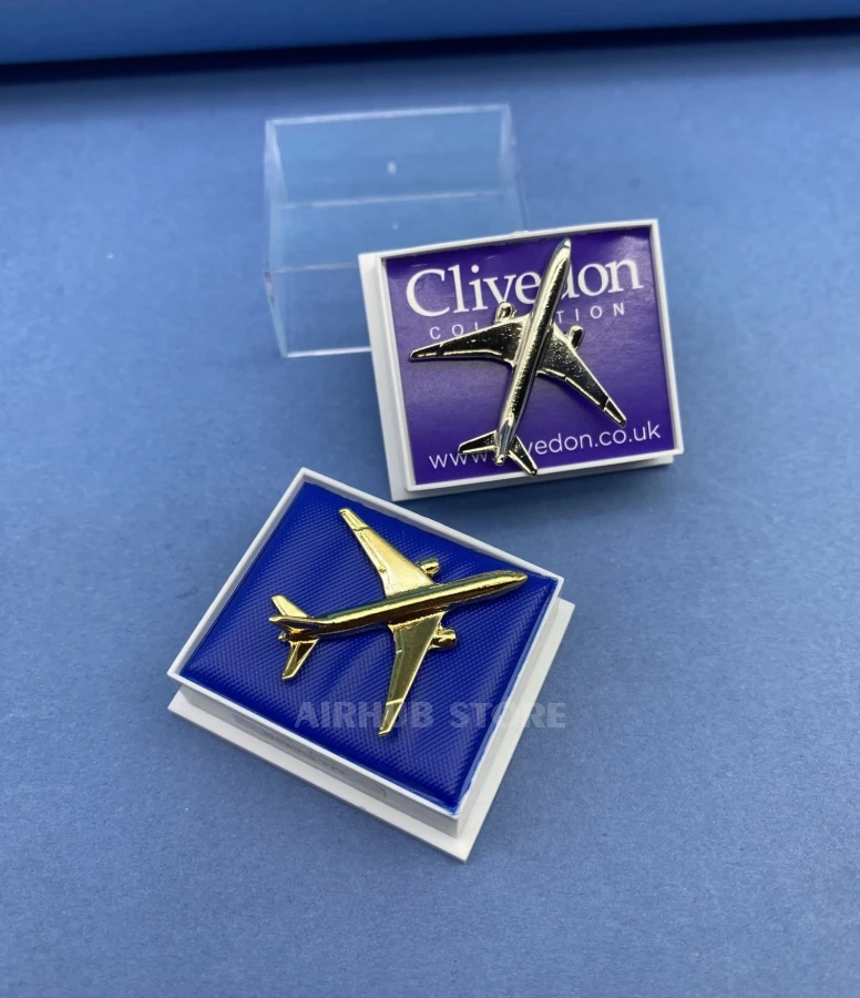 Boeing 777 Pin in box