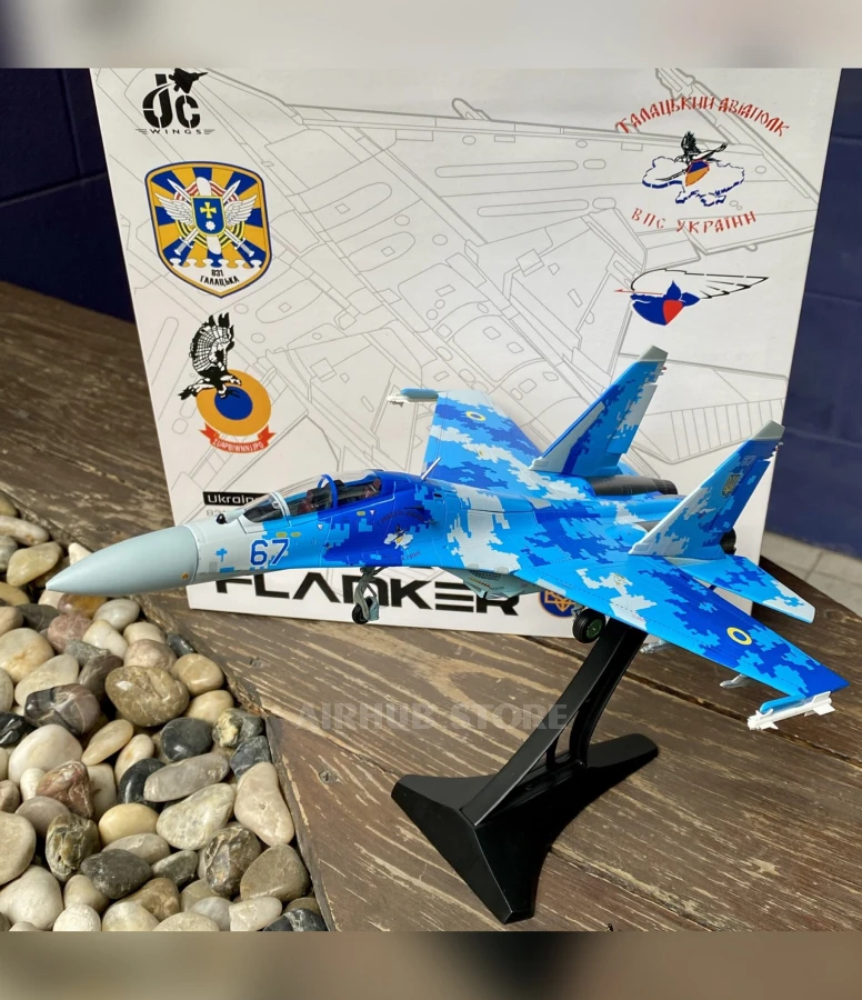 Aircraft Model Su-27 Flanker 1:72