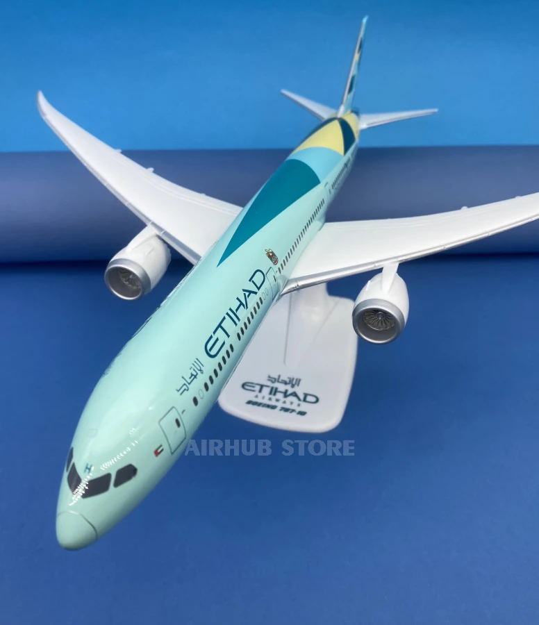 Aircraft Model Boeing 787-10 Dreamliner Etihad Airways Greenliner A6-BMH 1:200