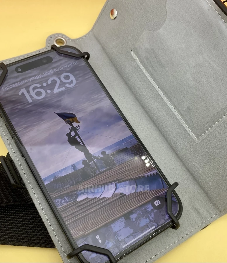 Knee tablet phone for pilots Plus