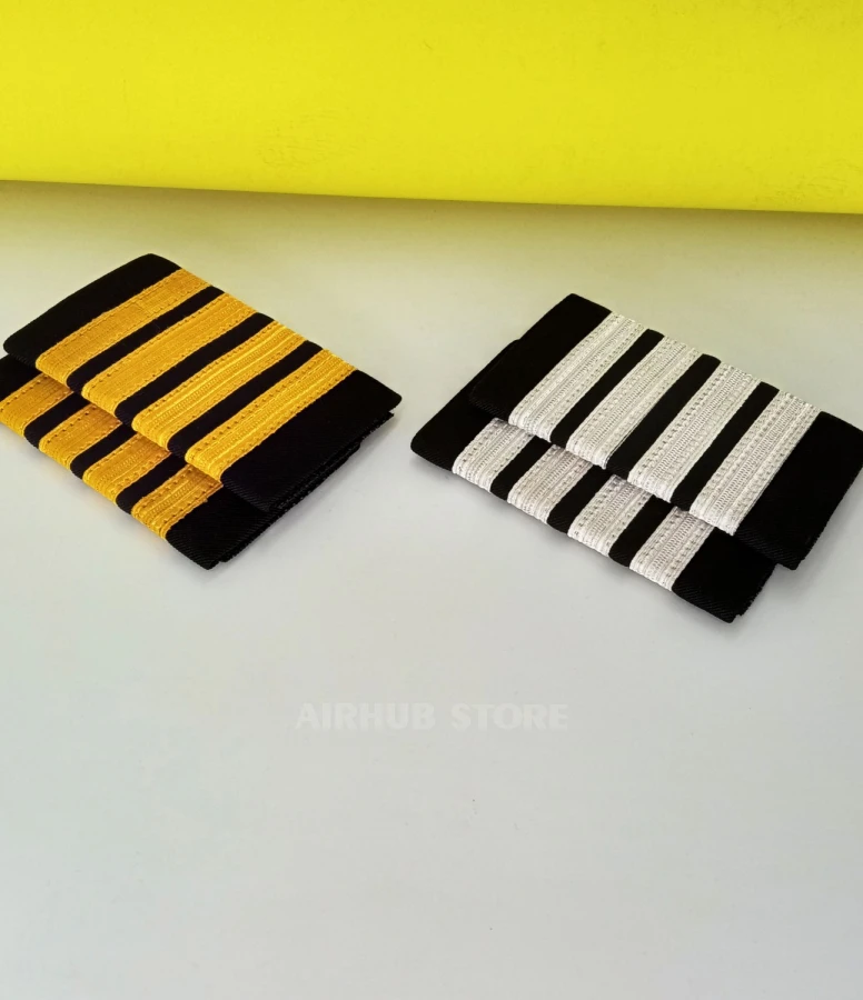 Captain's shoulder straps 4 stripes