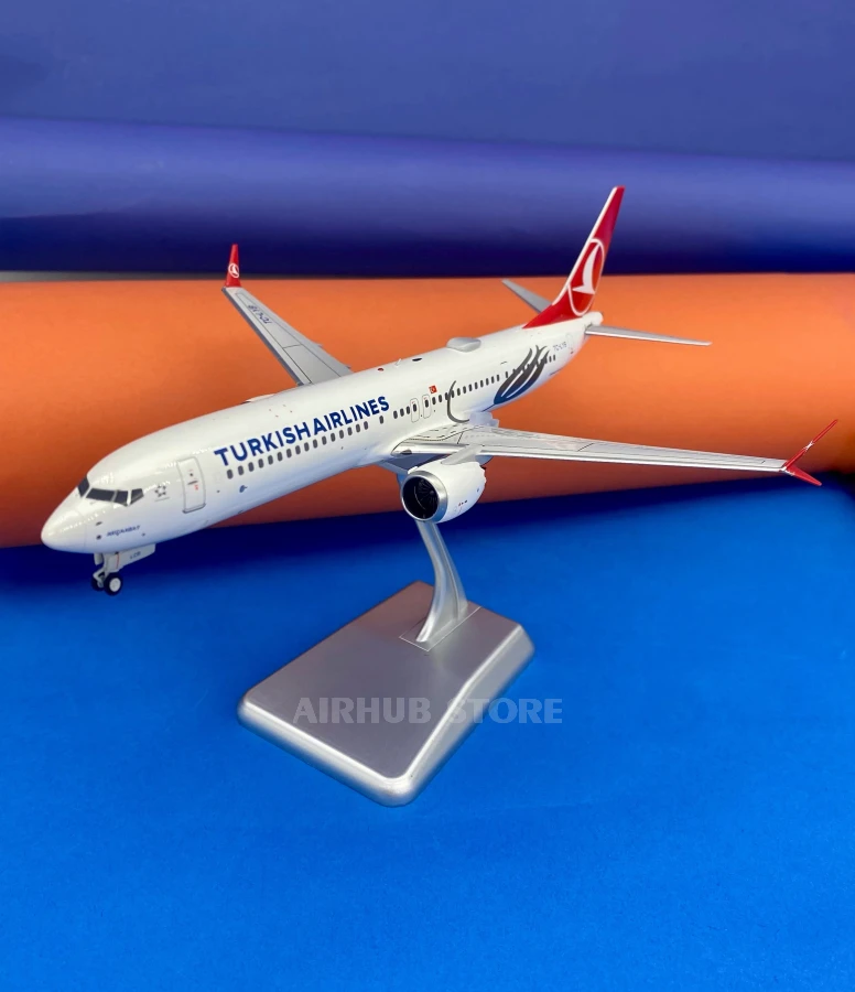 Aircraft Model Boeing 737 MAX 9 Turkish Airlines 1:200