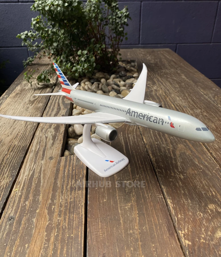 Aircraft Model Boeing 787-9 American Airlines 1:200