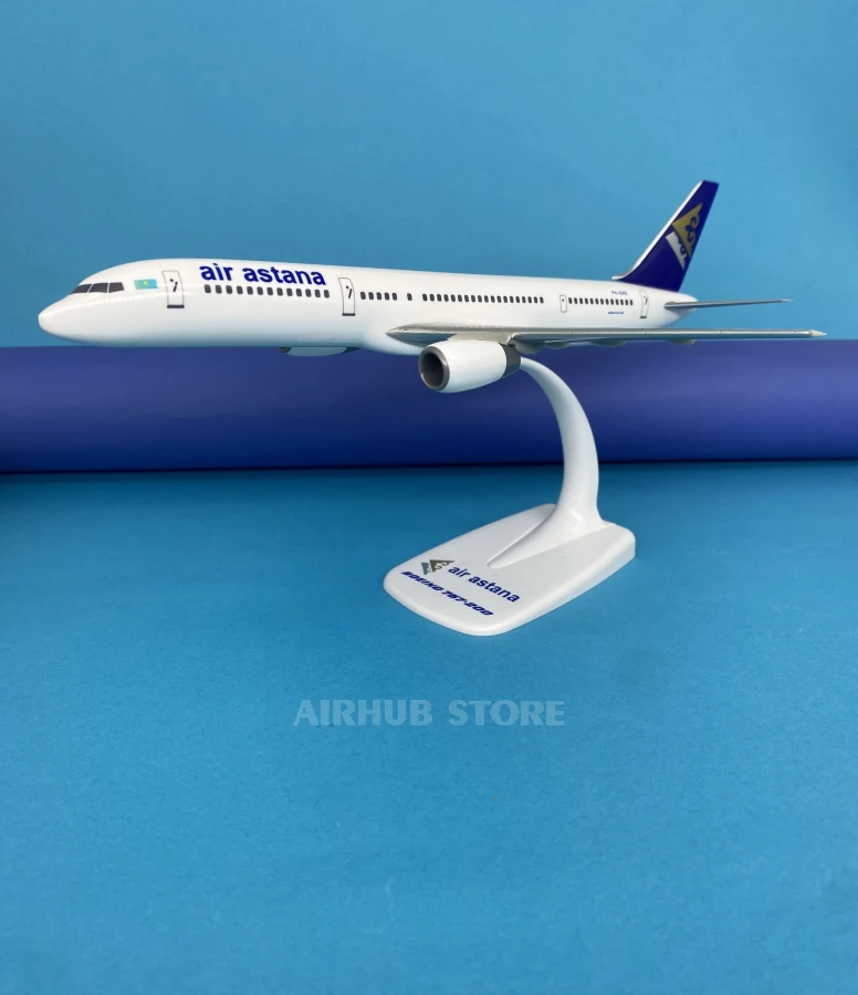 Aircraft Model Boeing B757-200 Air Astana 1:200