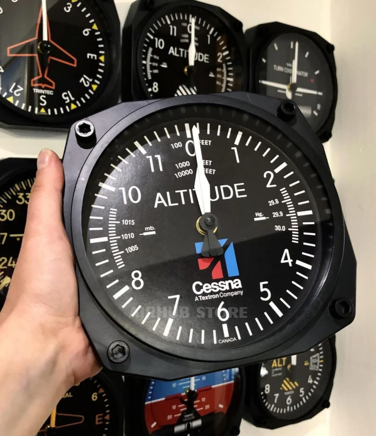 Altitude Cessna Clock
