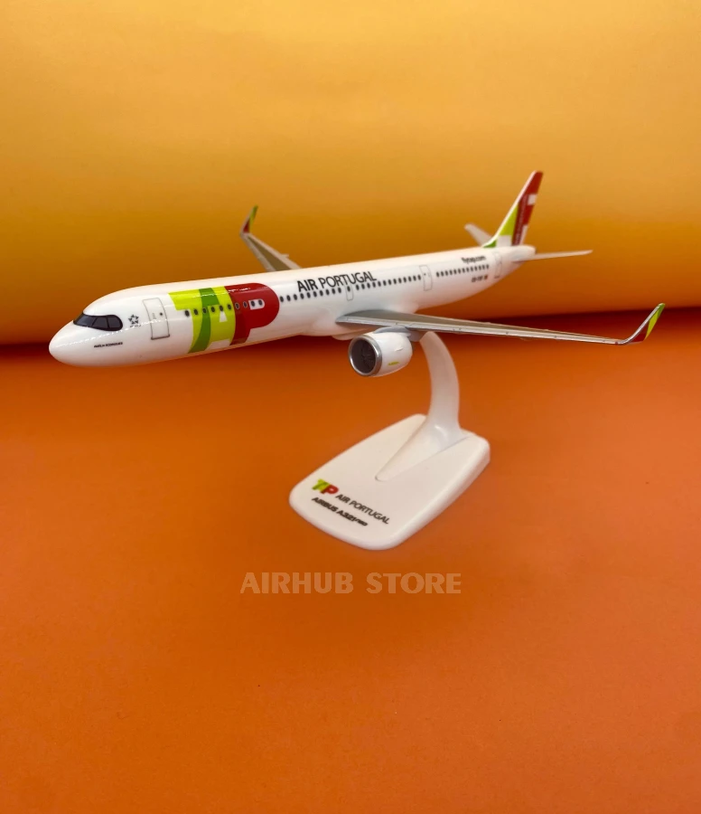 Aircraft Model Airbus A321LR TAP Air Portugal 1:200