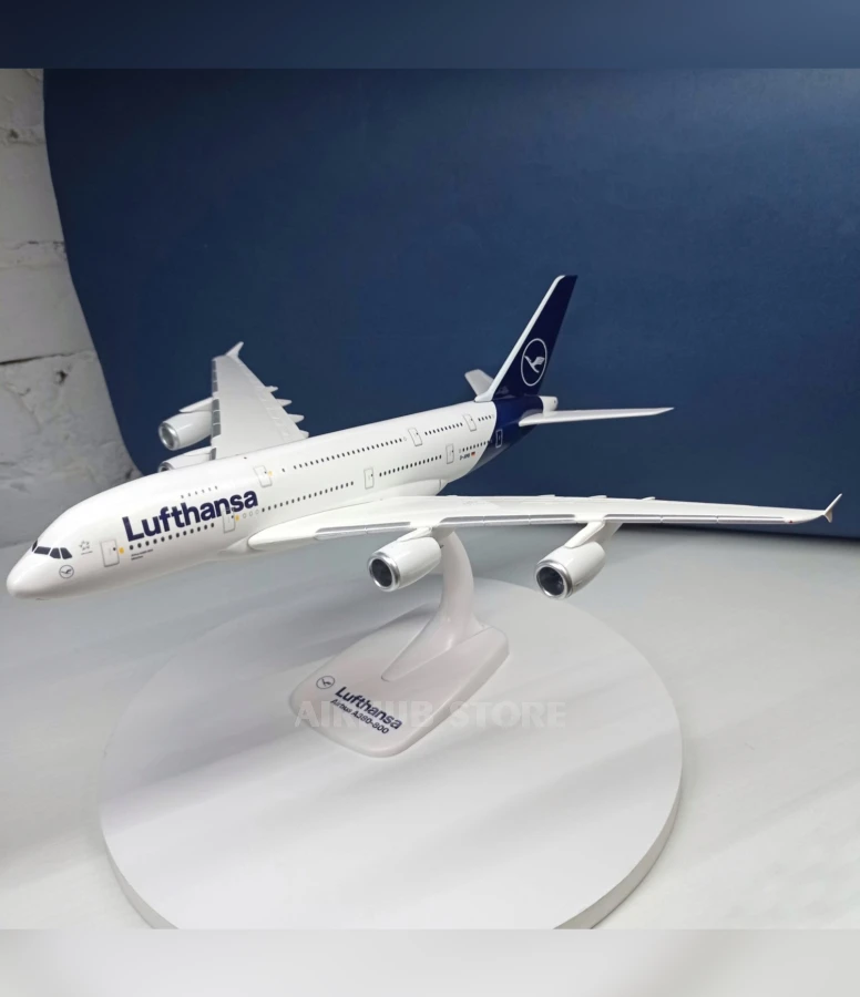 Aircraft Model Airbus A380-800 Lufthansa 1:250