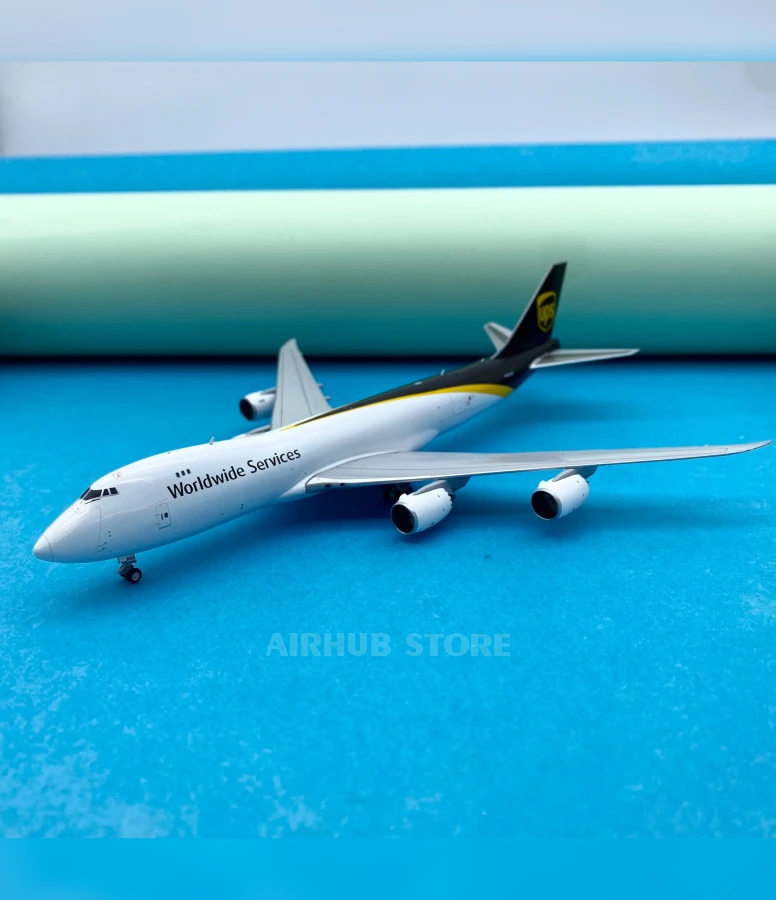 Aircraft Model Boeing B747-8F UPS United Parcel Service 1:400