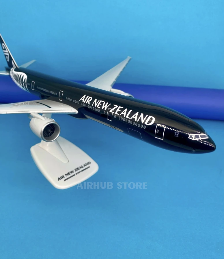 Aircraft Model Boeing B777-300ER Air New Zealand 1:200