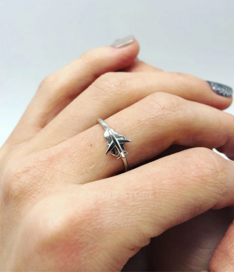 Airplane and cloud Ring