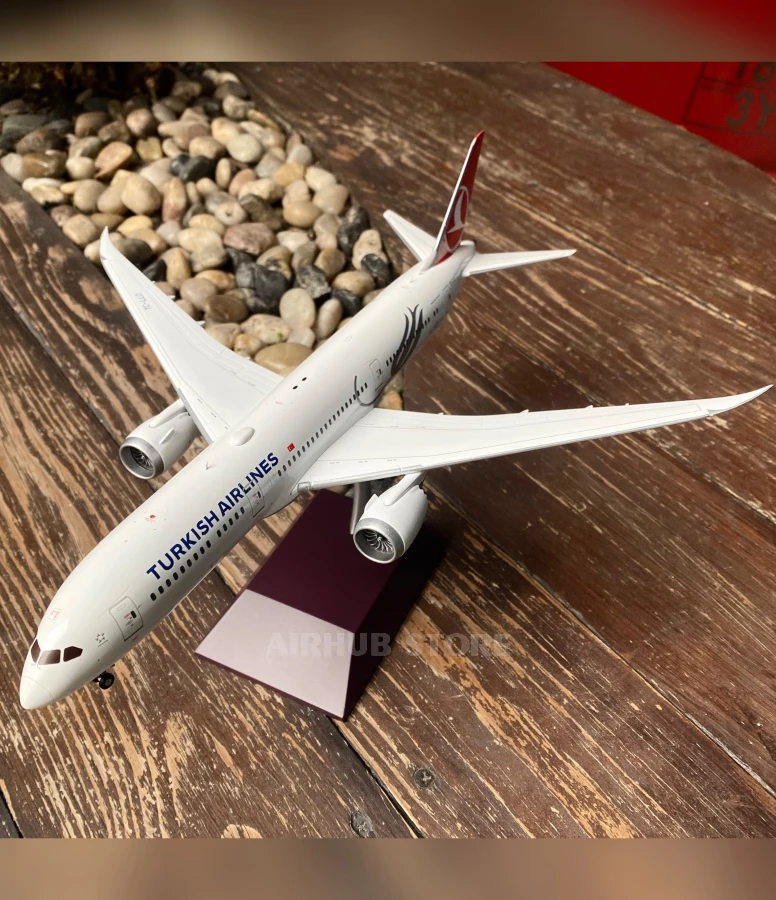 Aircraft Model Boeing 787-9 Turkish Airlines 1:200